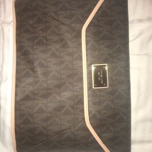 13 inch MacBook Air Michael Kors Sleeve